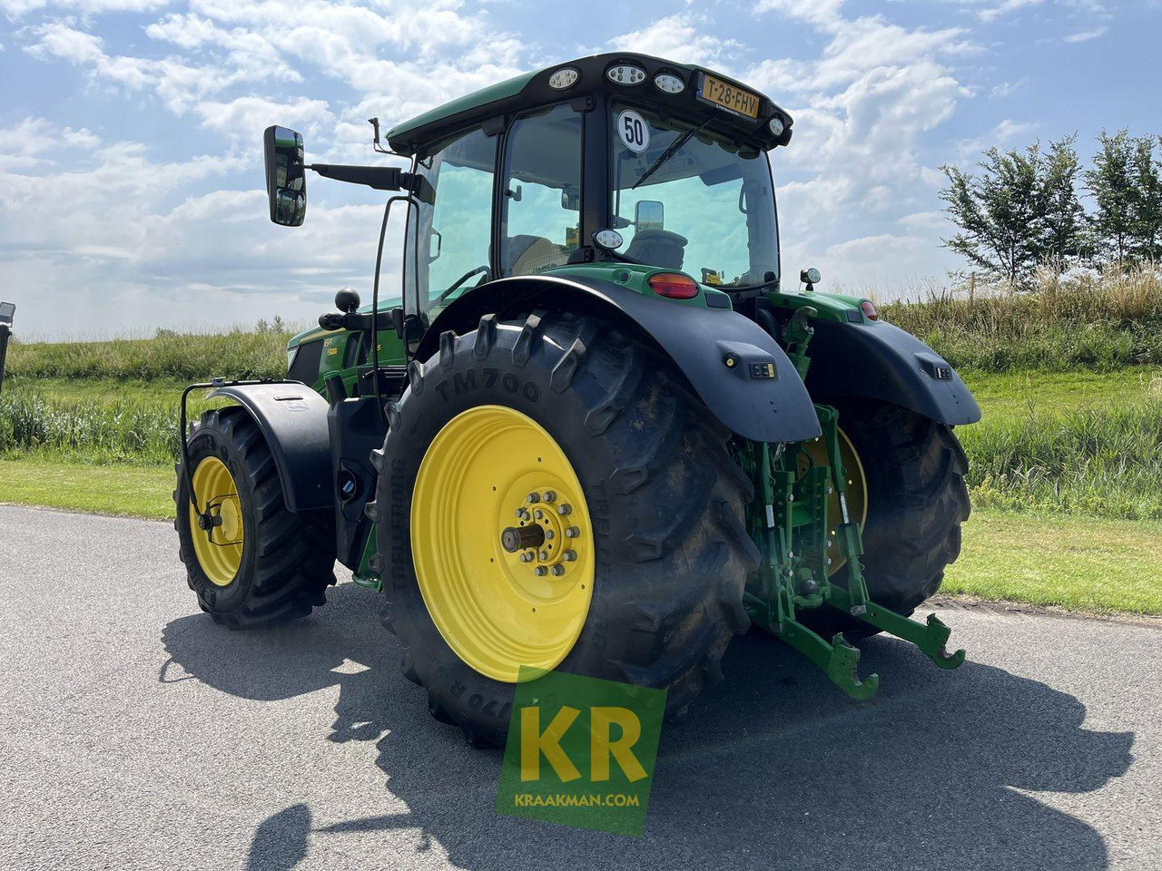 John Deere 6R 185 - Трактор: фото 3 John Deere 6R 185 - Трактор: фото 3