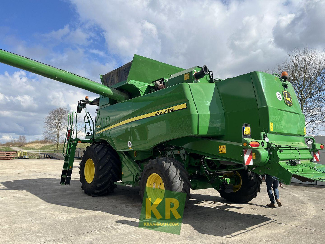 John Deere T660 - Зерноуборочный комбайн: фото 4 John Deere T660 - Зерноуборочный комбайн: фото 4
