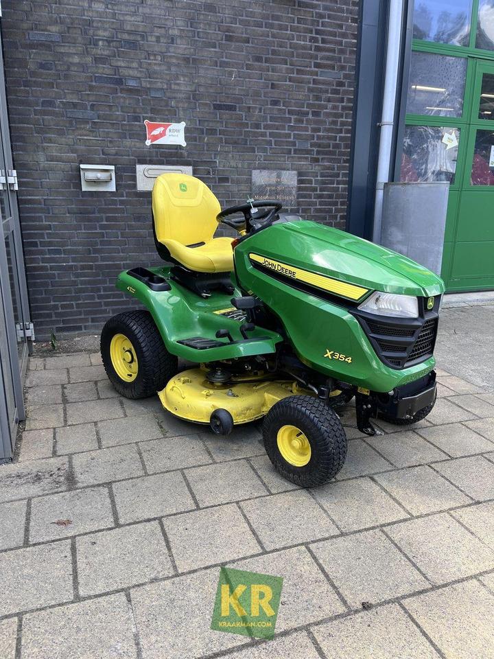John Deere X354 - Газонокосилка: фото 2 John Deere X354 - Газонокосилка: фото 2