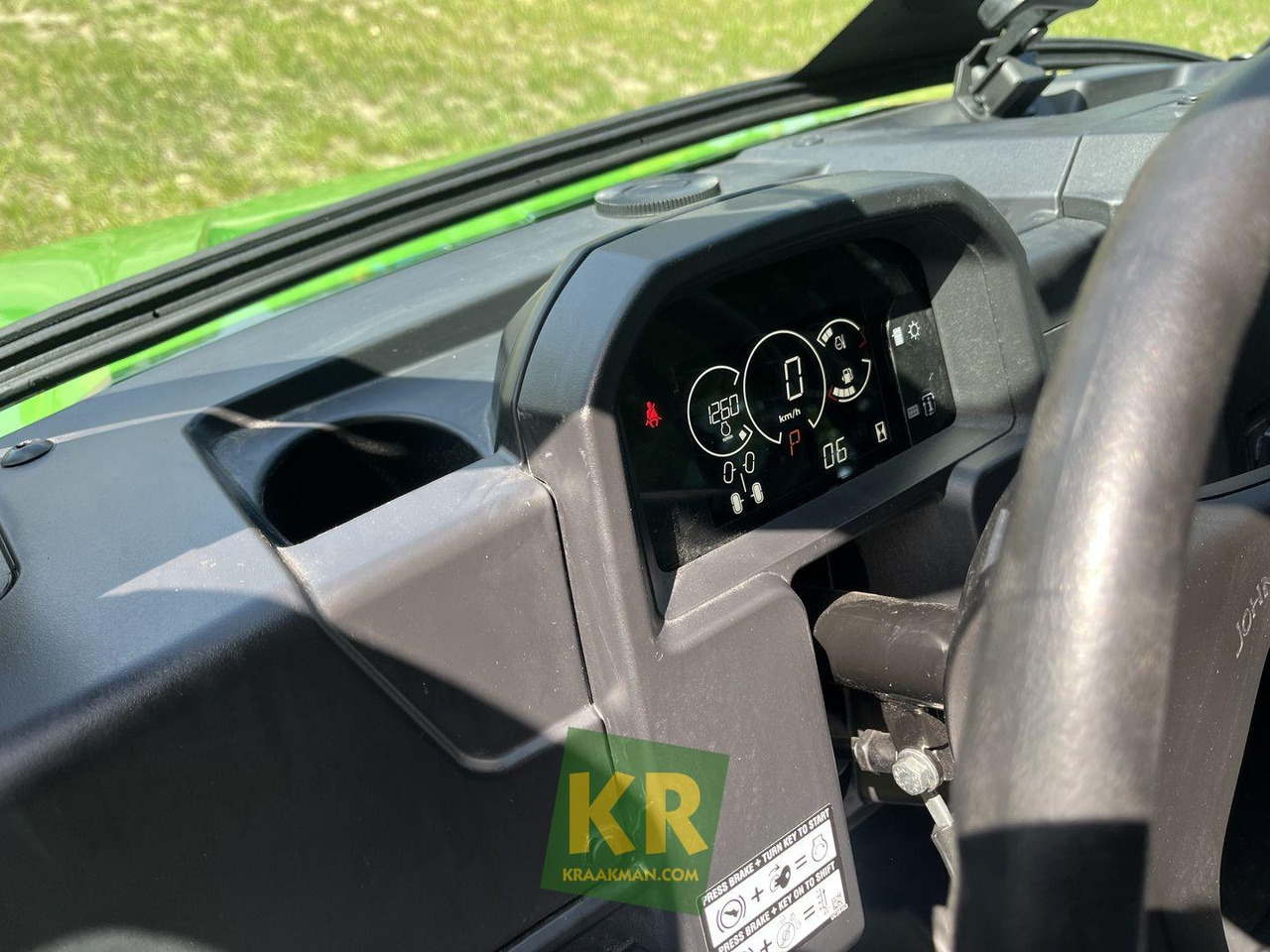 John Deere XUV875M - Квадроцикл: фото 2 John Deere XUV875M - Квадроцикл: фото 2