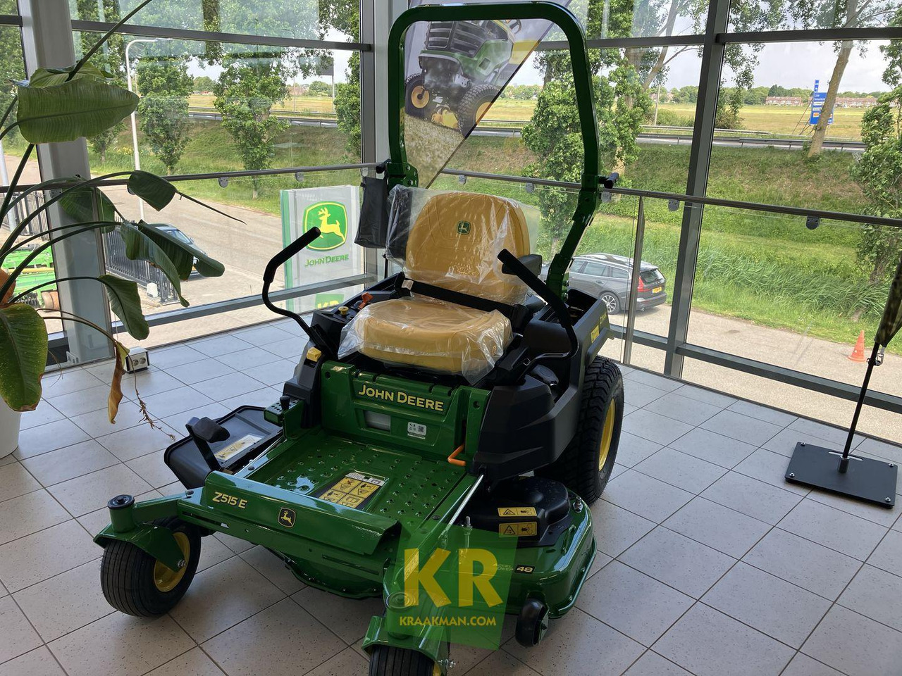 John Deere Z515E ZEROTURN - Газонокосилка: фото 5 John Deere Z515E ZEROTURN - Газонокосилка: фото 5