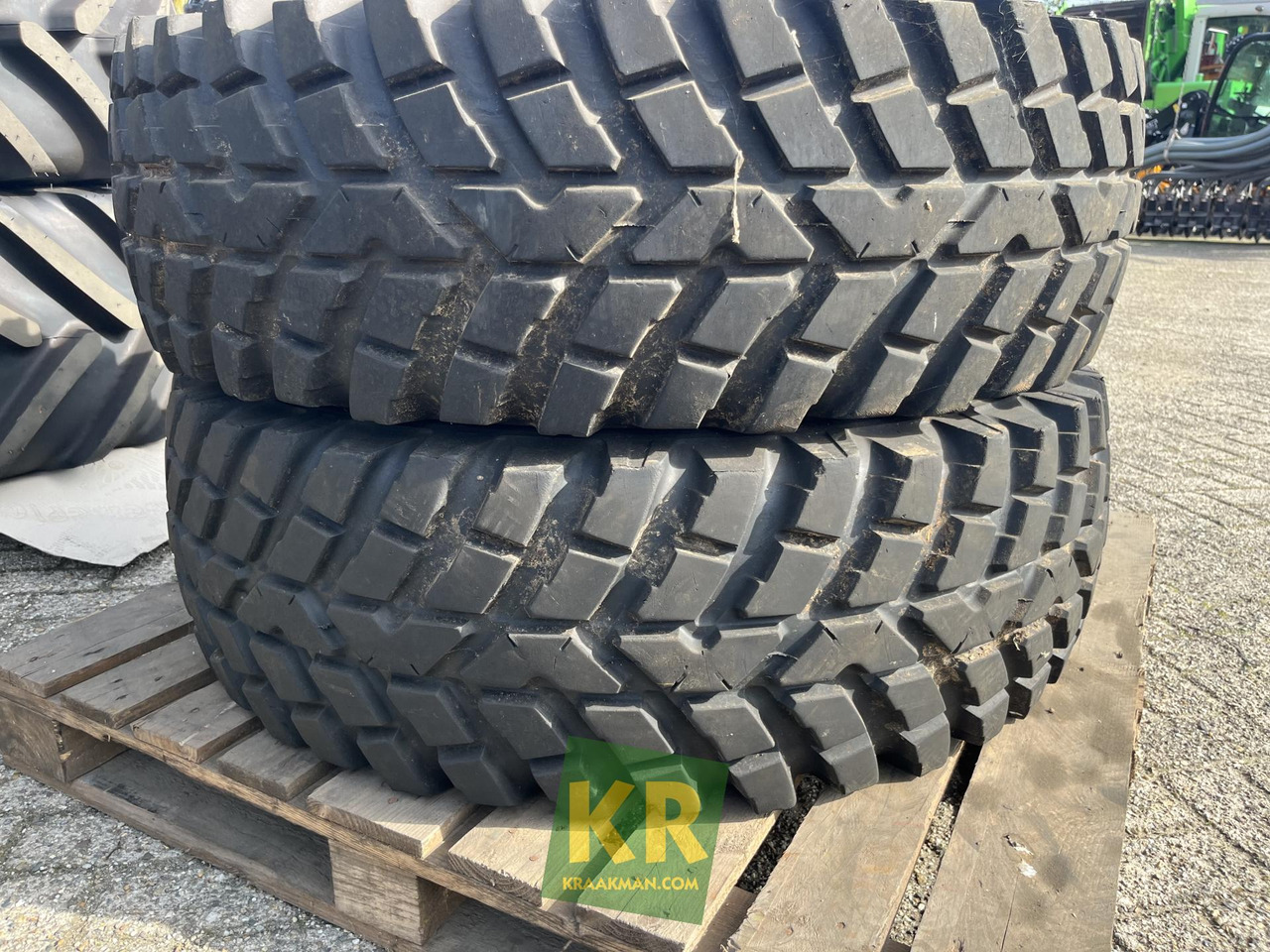 Nokian 360/80R24 Tri 2 Onbekend merk - Шина для Сельскохозяйственной техники: фото 2 Nokian 360/80R24 Tri 2 Onbekend merk - Шина для Сельскохозяйственной техники: фото 2
