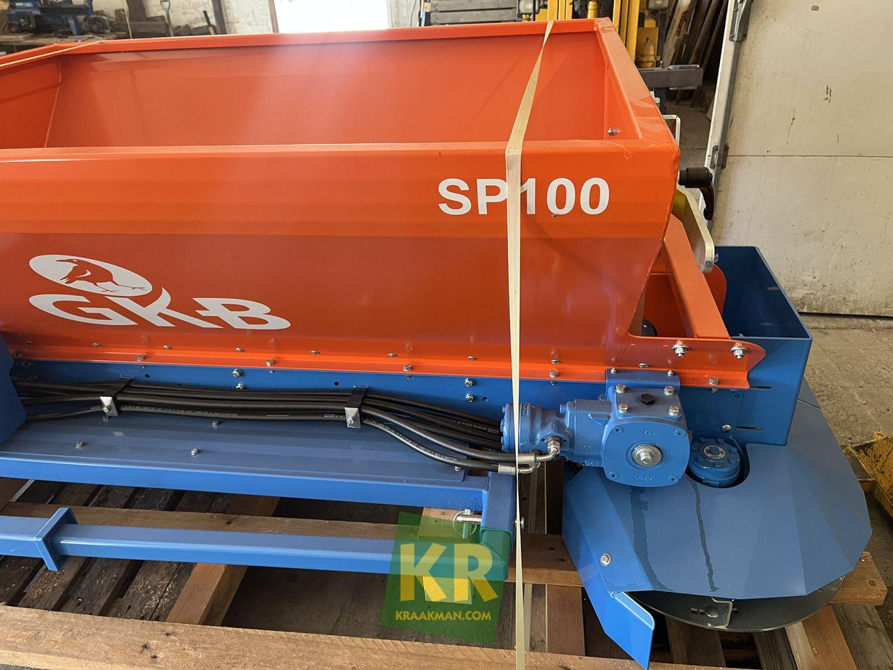 Sandspreader GKB - Разбрасыватель песка/ Соли: фото 1 Sandspreader GKB - Разбрасыватель песка/ Соли: фото 1