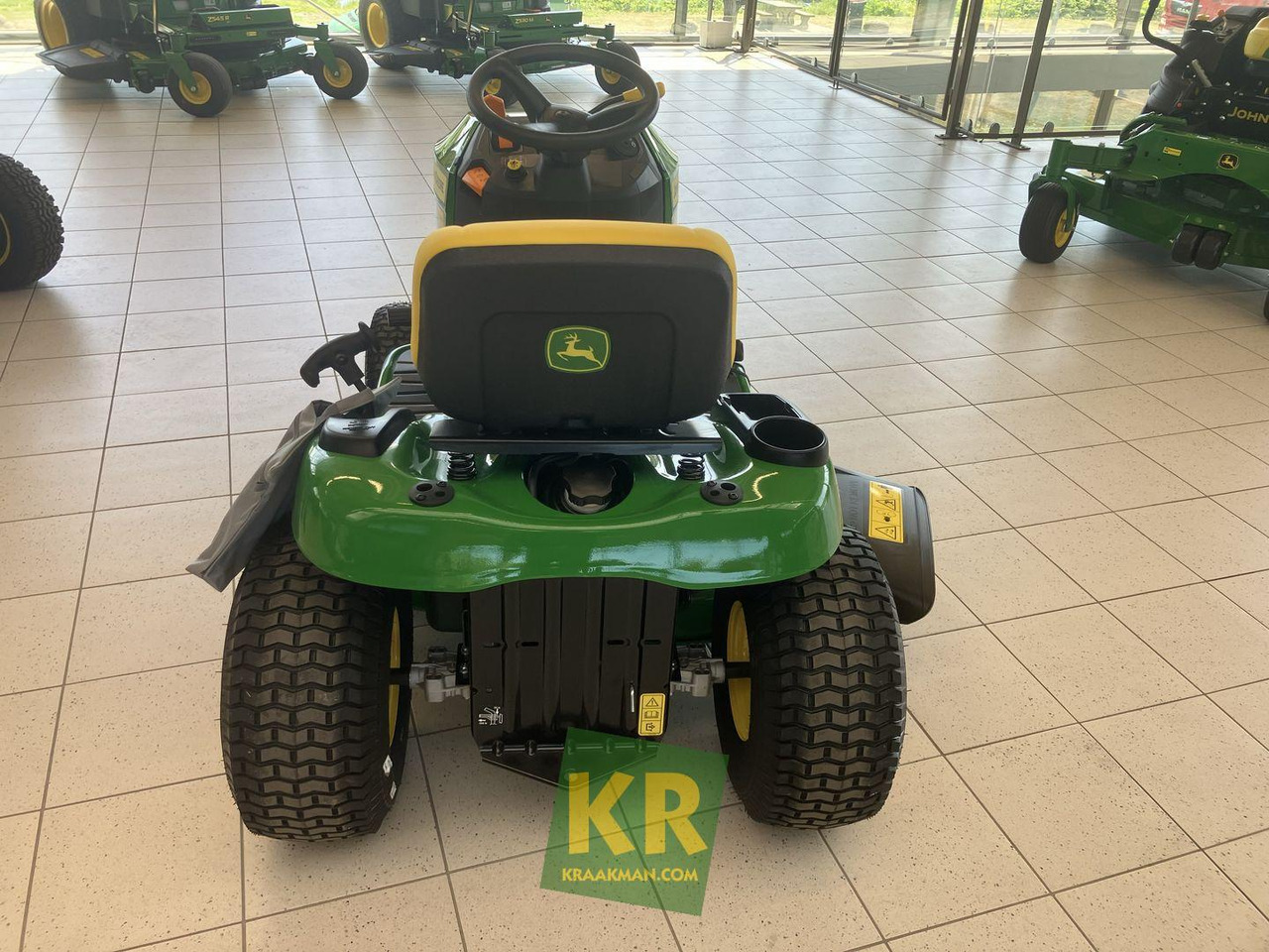 X107 John Deere - Газонокосилка: фото 1 X107 John Deere - Газонокосилка: фото 1