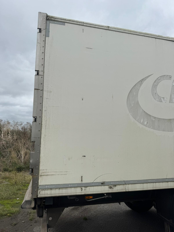 Полуприцеп-рефрижератор Montracon 2015 SLXe 200 – CML364: фото 20 Полуприцеп-рефрижератор Montracon 2015 SLXe 200 – CML364: фото 20