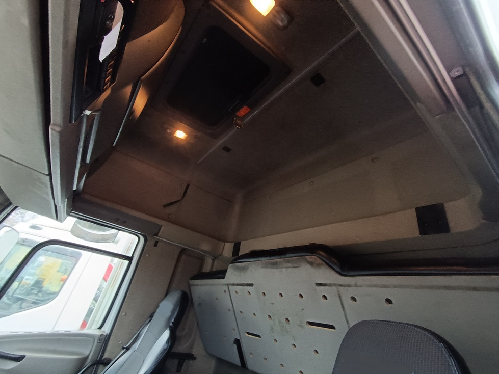 Тягач DAF CF 85 460: фото 7