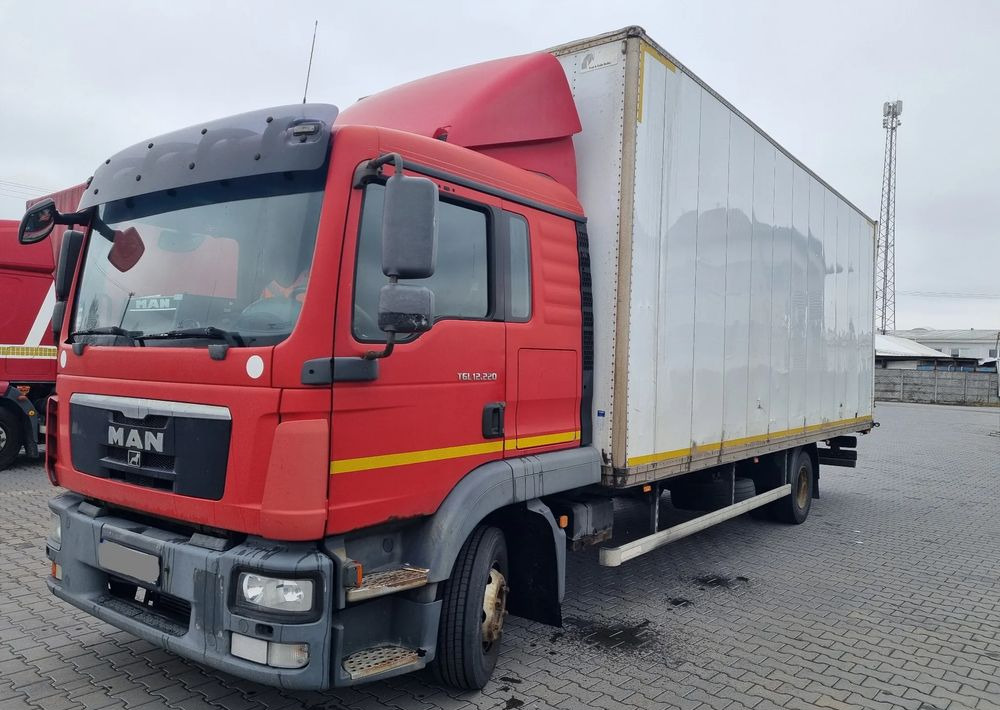 MAN TGL 12 220 - Грузовик с закрытым кузовом: фото 1 MAN TGL 12 220 - Грузовик с закрытым кузовом: фото 1