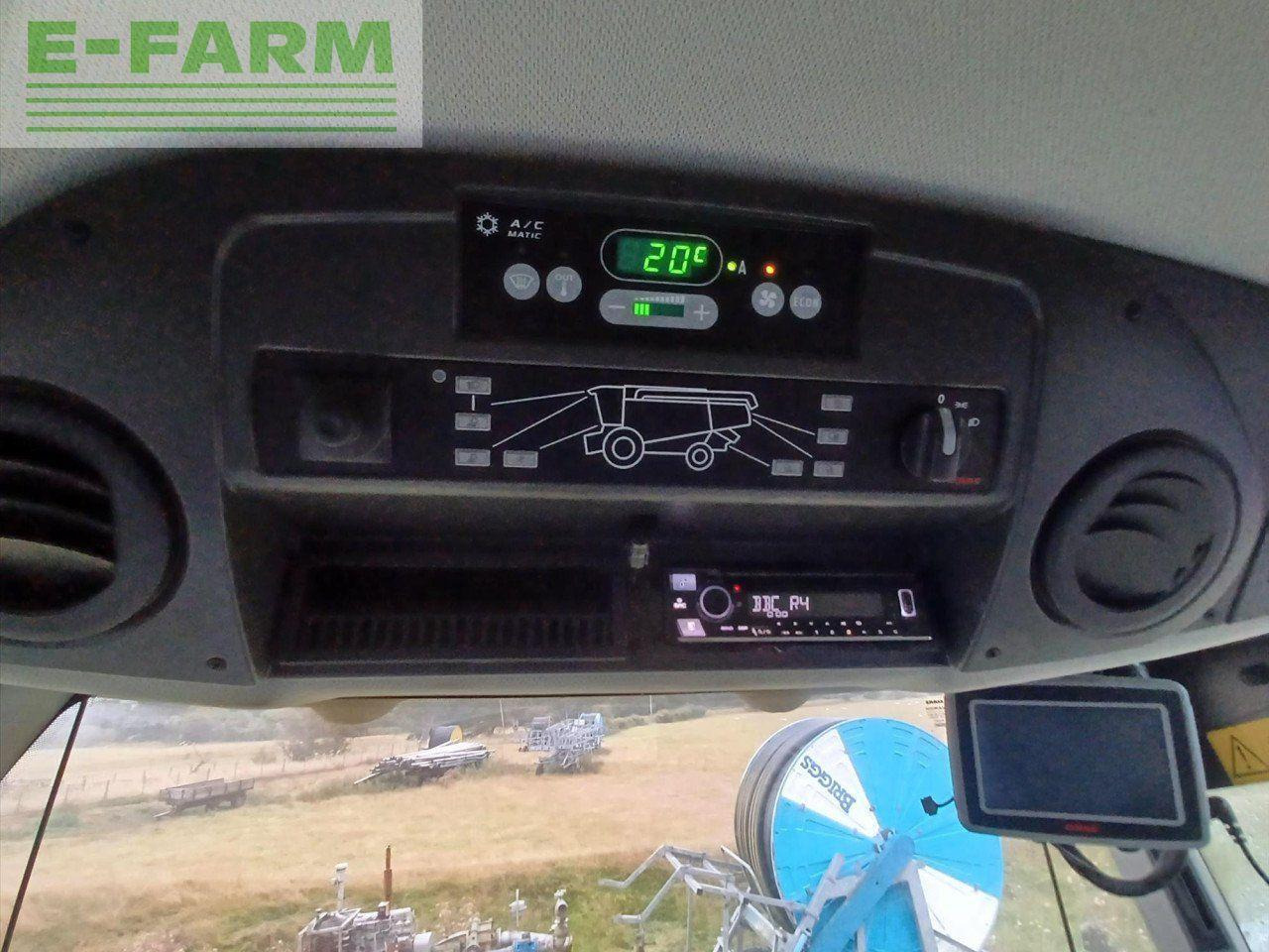 CLAAS LEXION 6900 TT - Зерноуборочный комбайн: фото 4 CLAAS LEXION 6900 TT - Зерноуборочный комбайн: фото 4