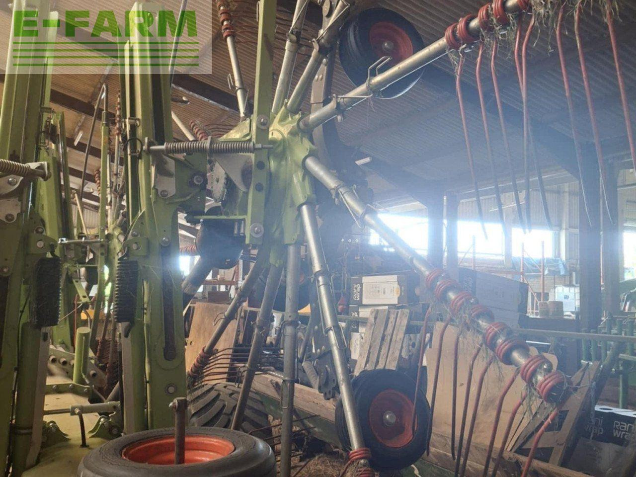 CLAAS LINER 4800 - Сеноворошилка: фото 2 CLAAS LINER 4800 - Сеноворошилка: фото 2