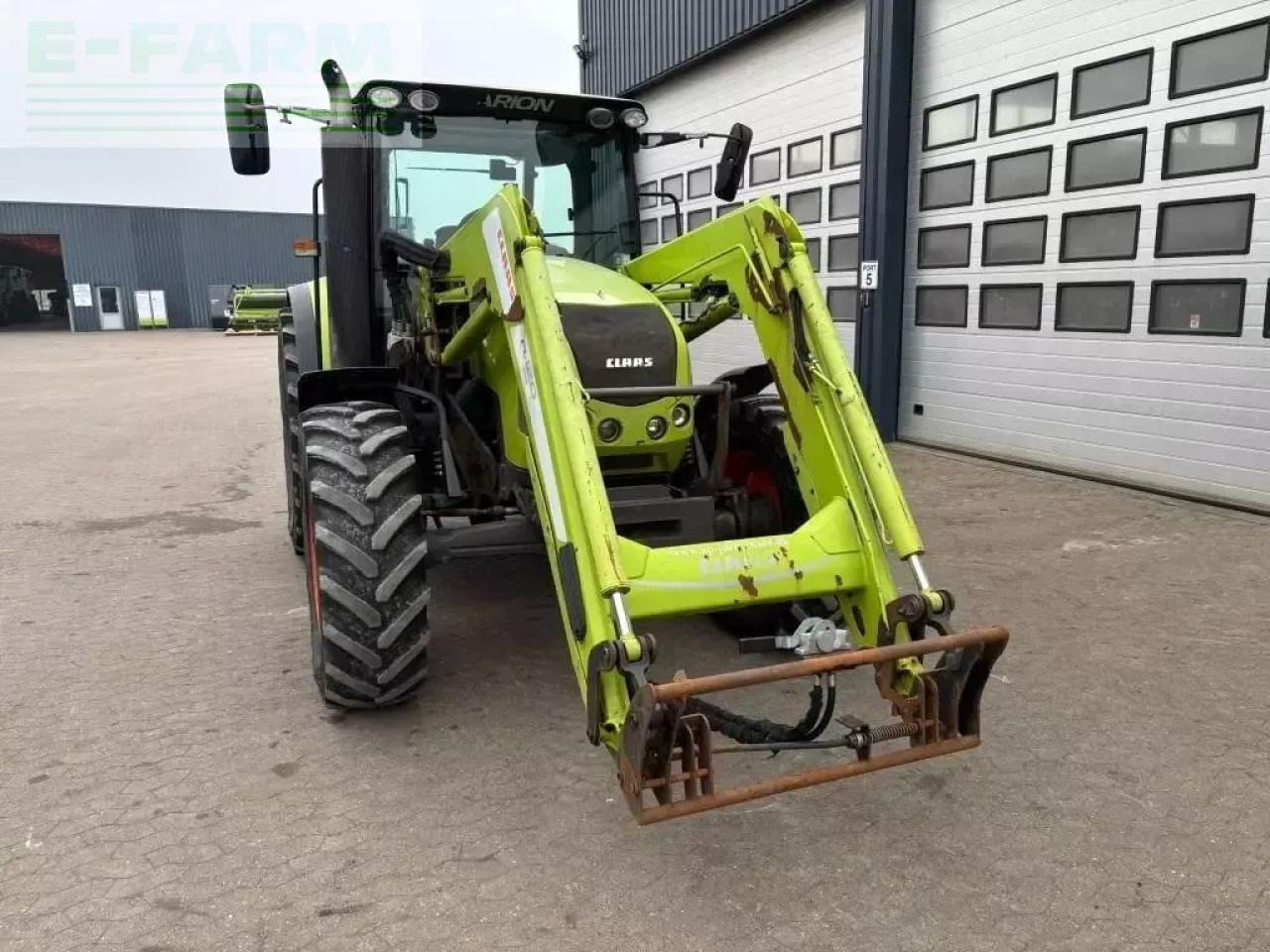 CLAAS arion 430 cis - Трактор: фото 3 CLAAS arion 430 cis - Трактор: фото 3