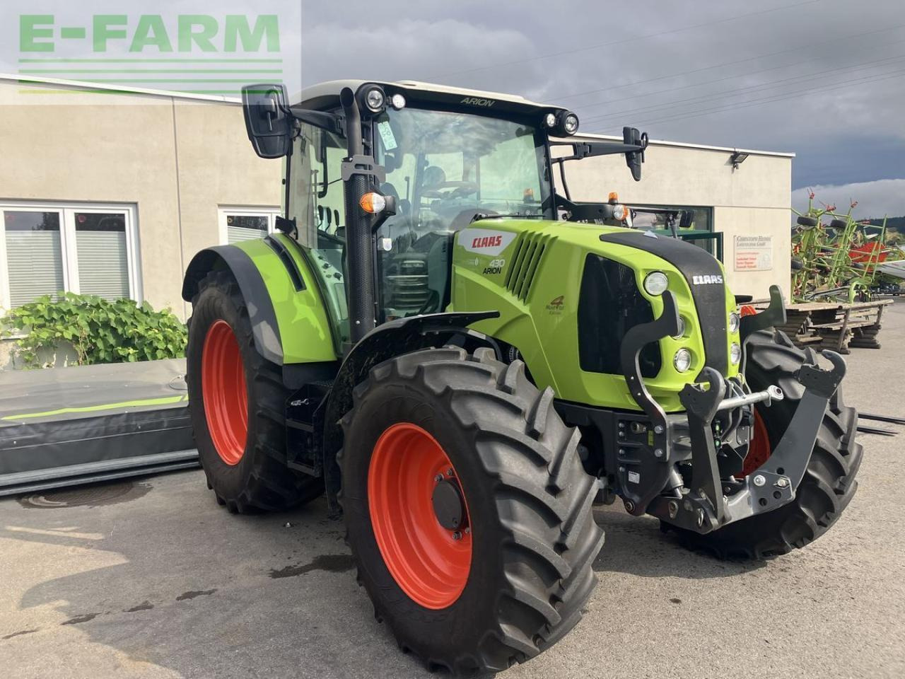 CLAAS arion 430 stage v - Трактор: фото 1 CLAAS arion 430 stage v - Трактор: фото 1