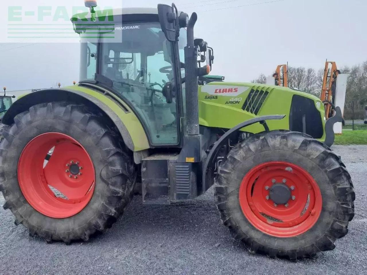 CLAAS arion 440 - Трактор: фото 5 CLAAS arion 440 - Трактор: фото 5
