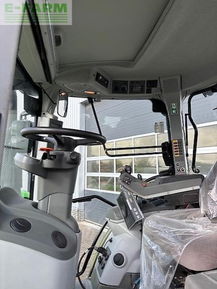 CLAAS arion 510 cis CIS - Трактор: фото 3 CLAAS arion 510 cis CIS - Трактор: фото 3