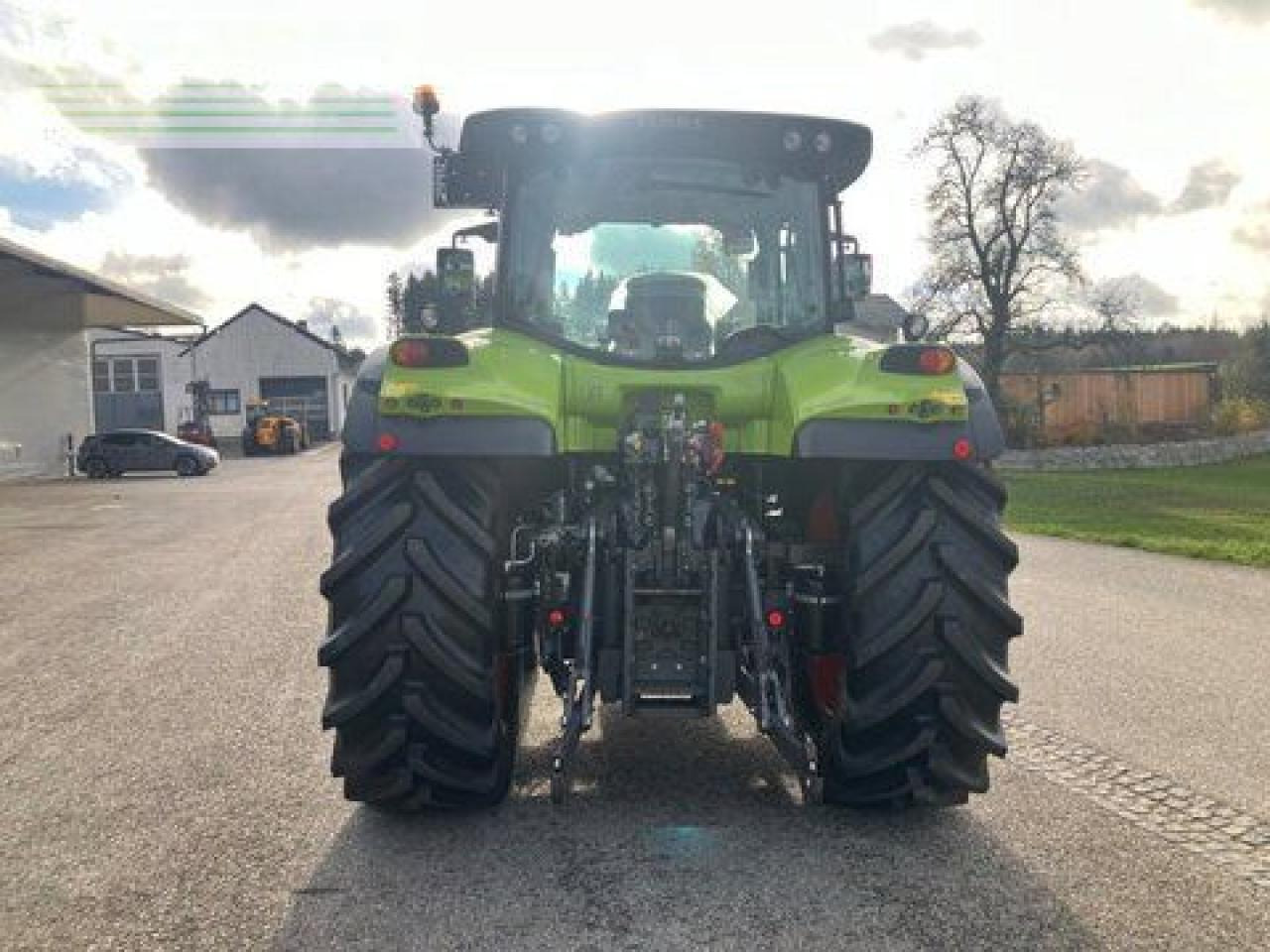 CLAAS arion 510 cmatic cis+ CMATIC CIS+ - Трактор: фото 4 CLAAS arion 510 cmatic cis+ CMATIC CIS+ - Трактор: фото 4