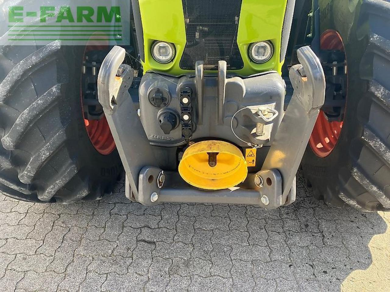 CLAAS arion 660 cmatic (ink. rtk und frontzapfwelle)i - Трактор: фото 4 CLAAS arion 660 cmatic (ink. rtk und frontzapfwelle)i - Трактор: фото 4