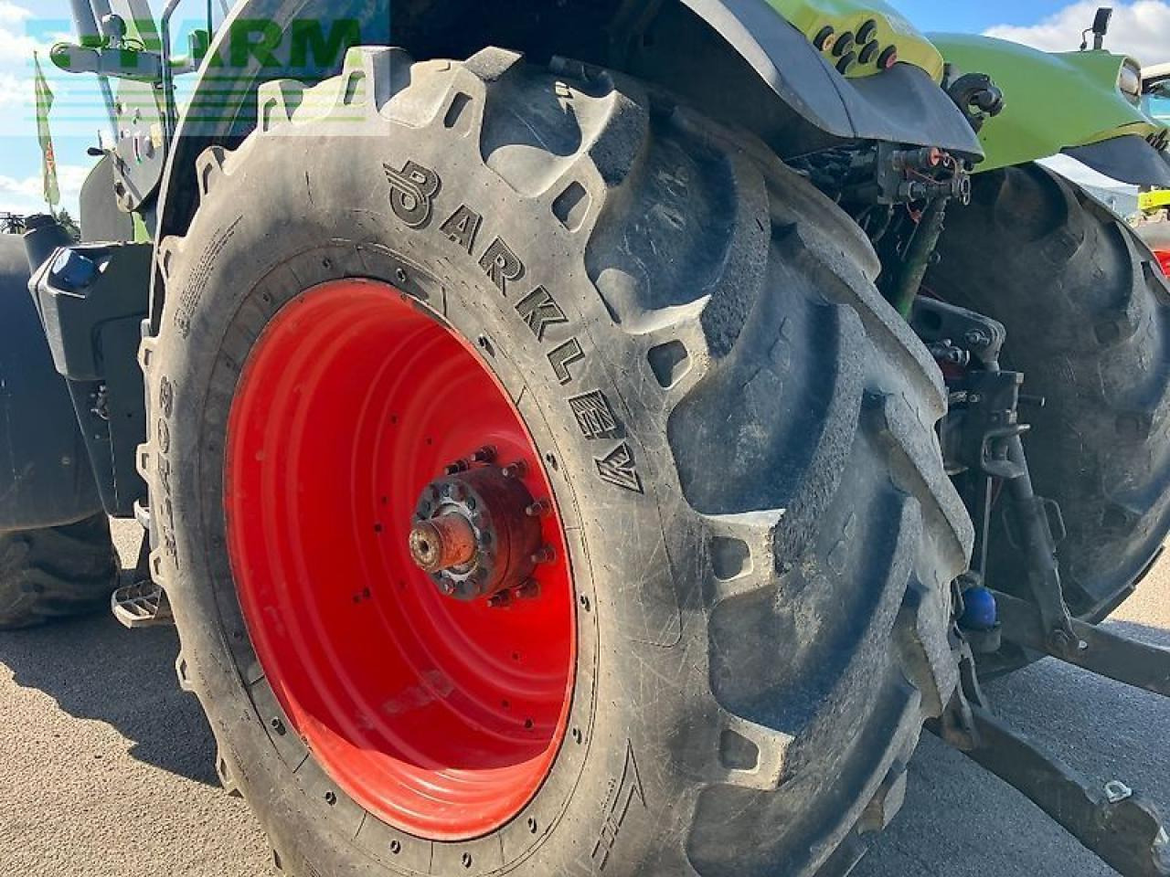 CLAAS axion 830 cmatic CMATIC - Трактор: фото 4 CLAAS axion 830 cmatic CMATIC - Трактор: фото 4