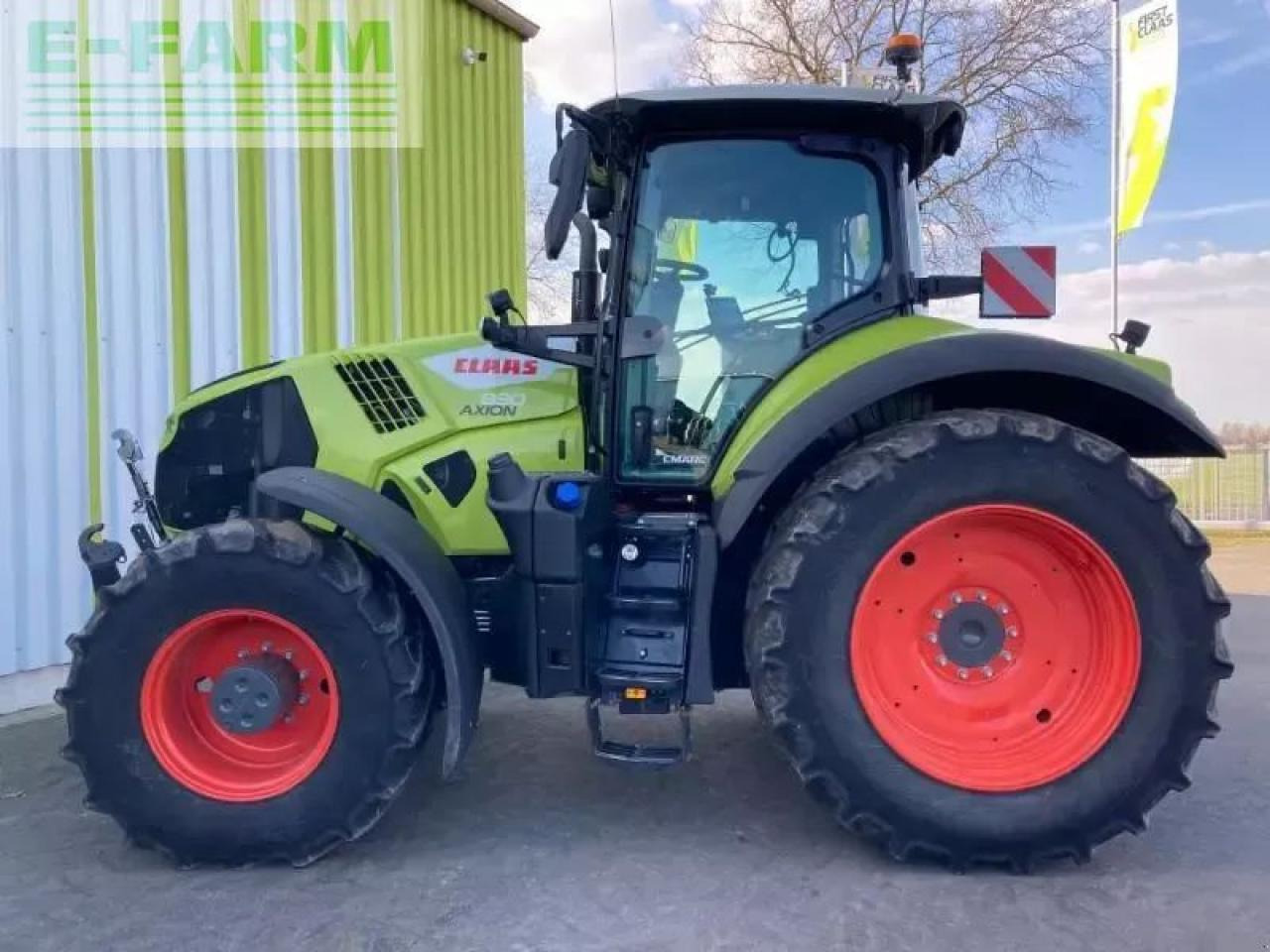 CLAAS axion 830 cmatic cebis CMATIC CEBIS - Трактор: фото 5 CLAAS axion 830 cmatic cebis CMATIC CEBIS - Трактор: фото 5