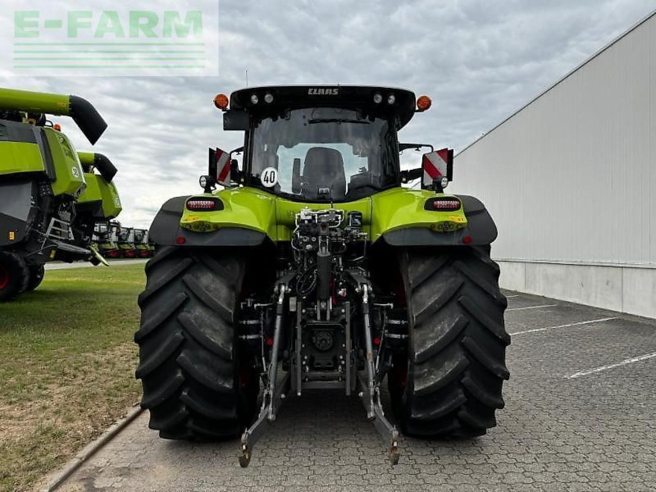 CLAAS axion 870 - Трактор: фото 4 CLAAS axion 870 - Трактор: фото 4