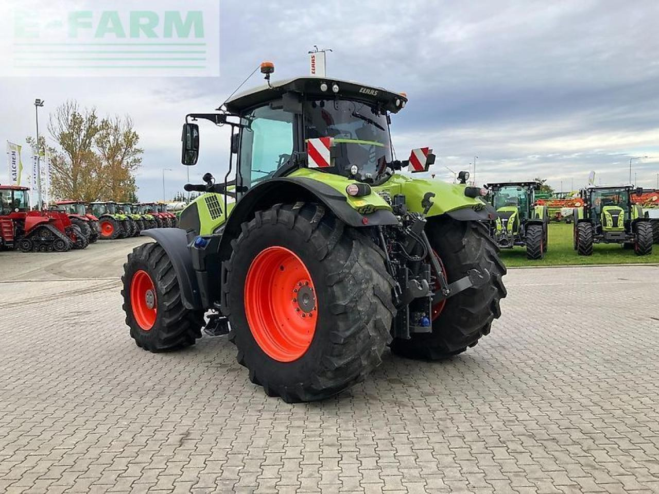 CLAAS axion 870 - Трактор: фото 5 CLAAS axion 870 - Трактор: фото 5