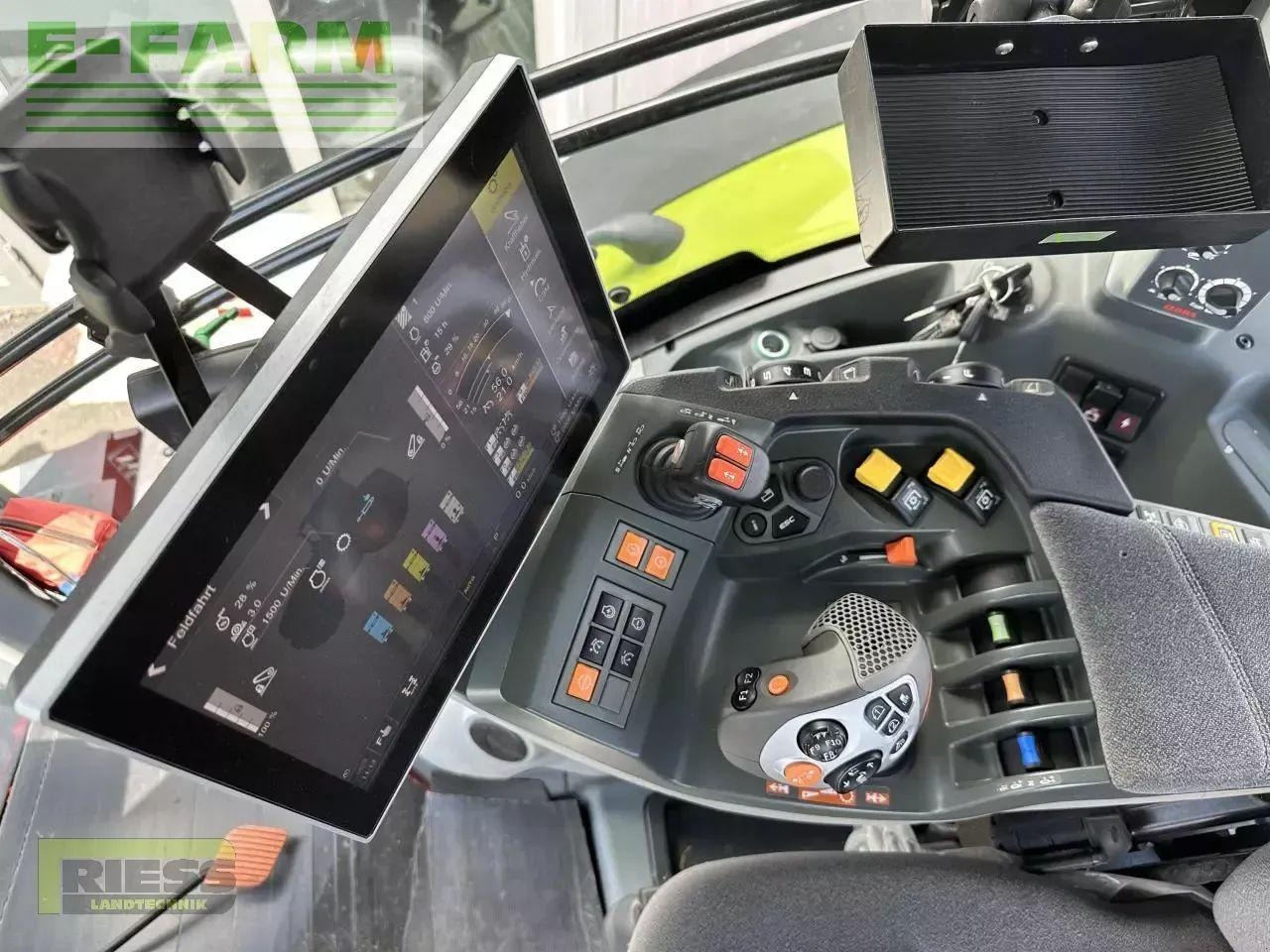 CLAAS axion 870 cebis cmatic CMATIC CEBIS - Трактор: фото 5 CLAAS axion 870 cebis cmatic CMATIC CEBIS - Трактор: фото 5