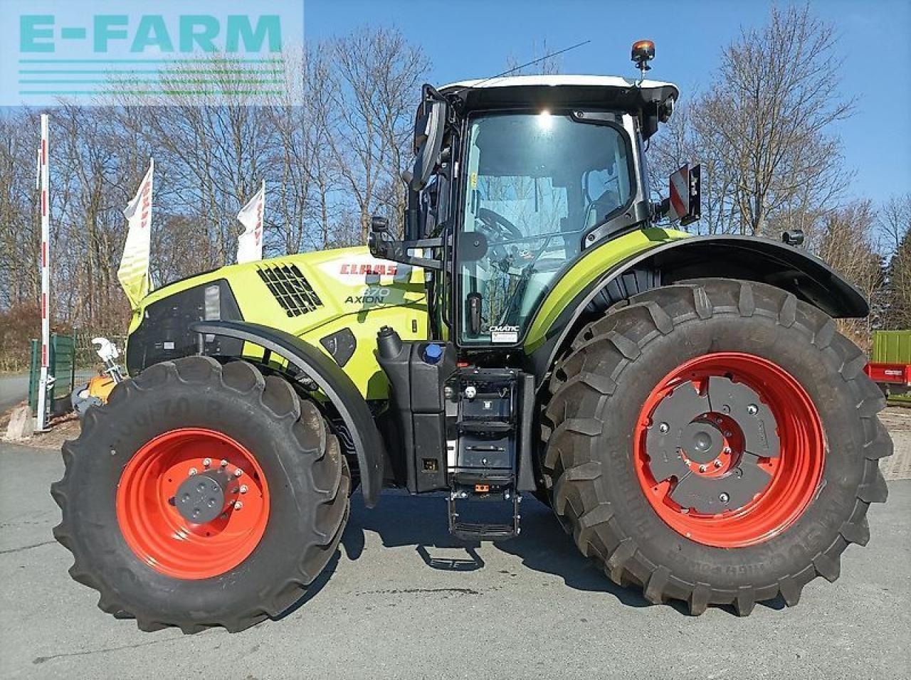 CLAAS axion 870 cmatic / cebis CMATIC CEBIS - Трактор: фото 1 CLAAS axion 870 cmatic / cebis CMATIC CEBIS - Трактор: фото 1