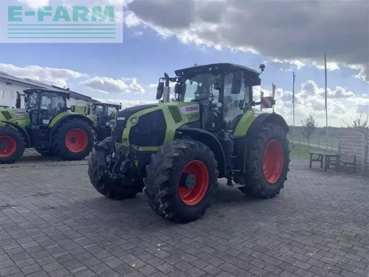 CLAAS axion 870 cmatic cebis CMATIC CEBIS - Трактор: фото 3 CLAAS axion 870 cmatic cebis CMATIC CEBIS - Трактор: фото 3