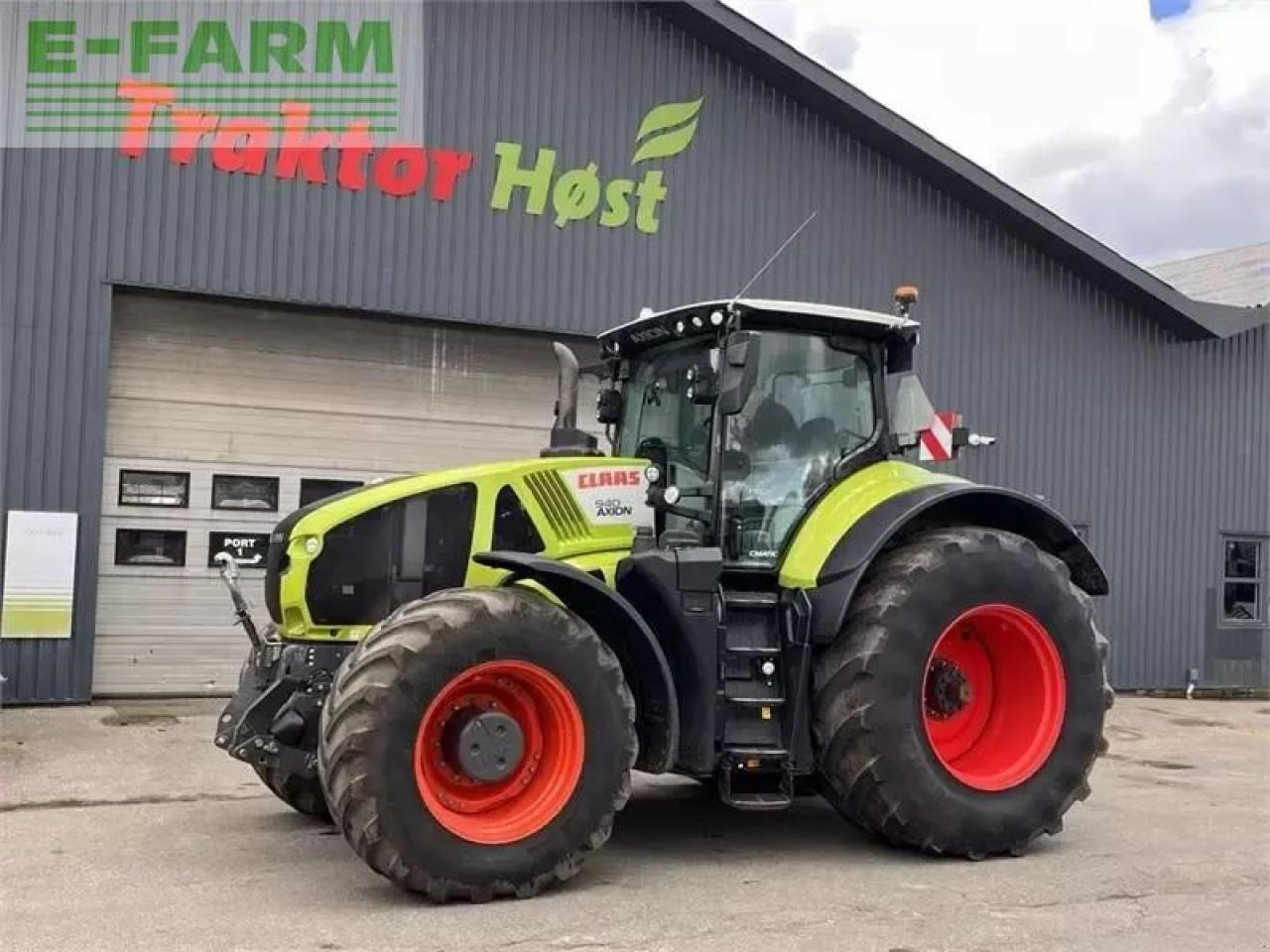 CLAAS axion 940 cmatic cebis CMATIC CEBIS - Трактор: фото 1 CLAAS axion 940 cmatic cebis CMATIC CEBIS - Трактор: фото 1