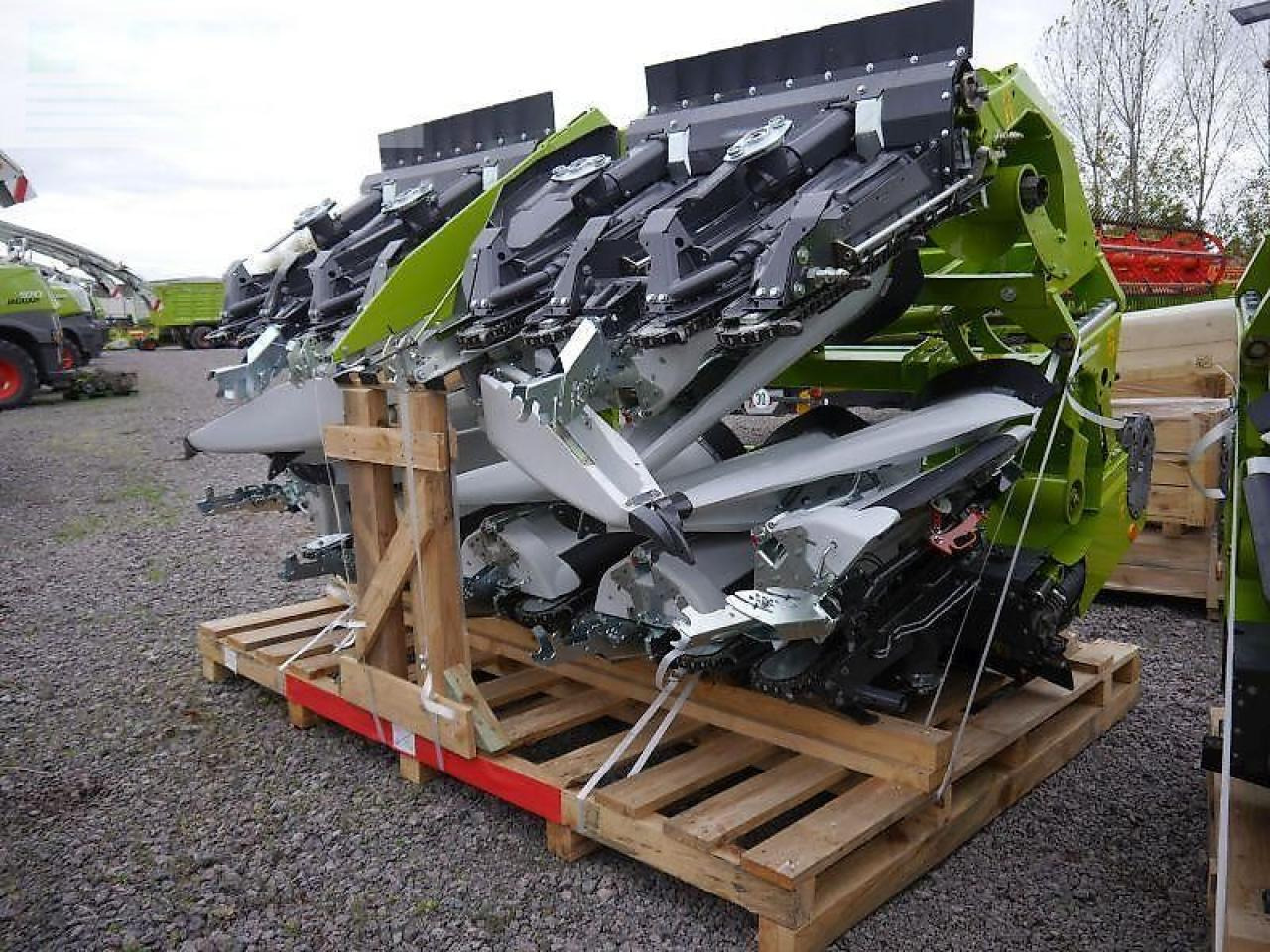 CLAAS corio 870 fc conspeed - Жатка кукурузная: фото 3 CLAAS corio 870 fc conspeed - Жатка кукурузная: фото 3