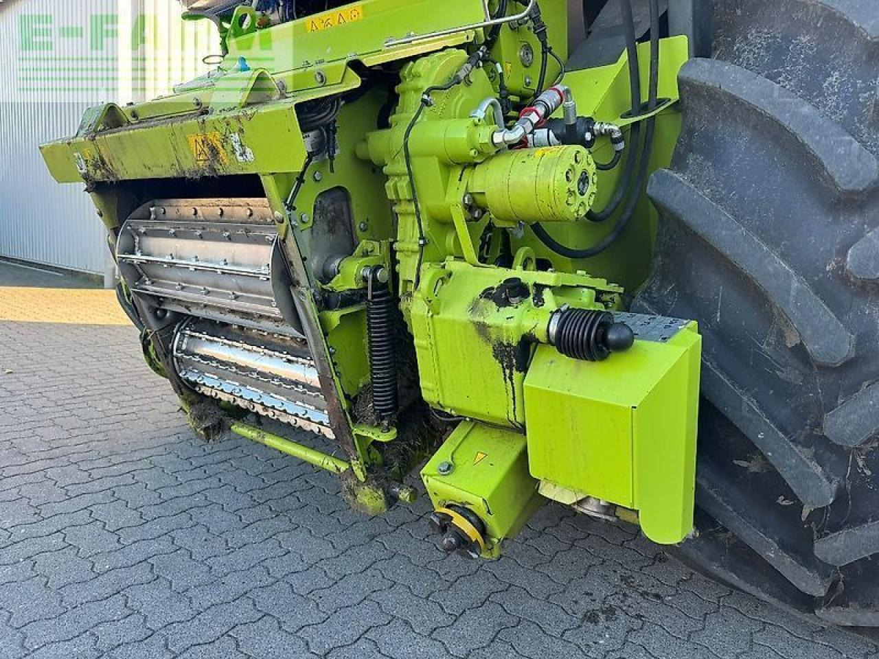 CLAAS jaguar 860 - Кормоуборочный комбайн: фото 4 CLAAS jaguar 860 - Кормоуборочный комбайн: фото 4