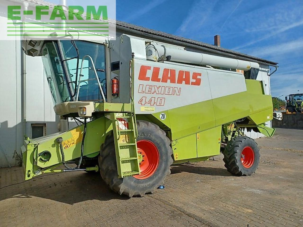 CLAAS lexion 440 - Зерноуборочный комбайн: фото 1 CLAAS lexion 440 - Зерноуборочный комбайн: фото 1