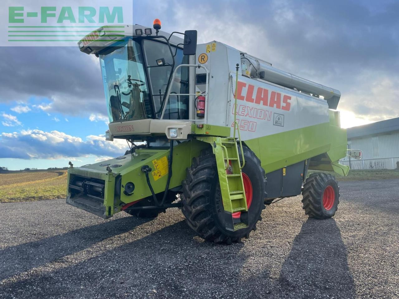 CLAAS lexion 450 - Зерноуборочный комбайн: фото 2 CLAAS lexion 450 - Зерноуборочный комбайн: фото 2