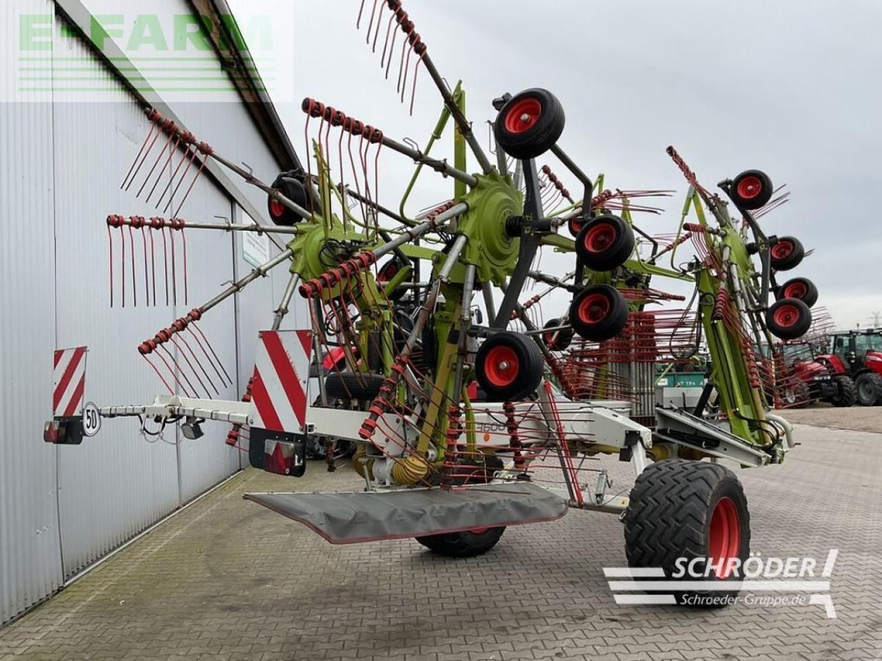 CLAAS liner 3600 - Сеноворошилка: фото 3 CLAAS liner 3600 - Сеноворошилка: фото 3