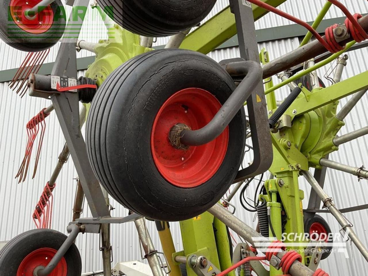 Сеноворошилка CLAAS liner 3600: фото 15