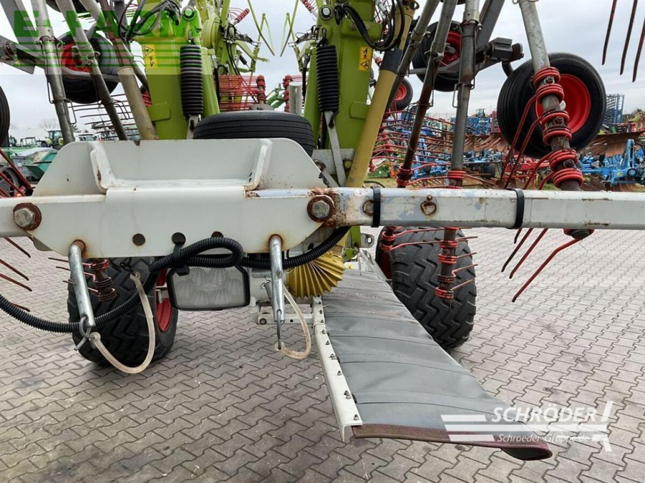 Сеноворошилка CLAAS liner 3600: фото 20