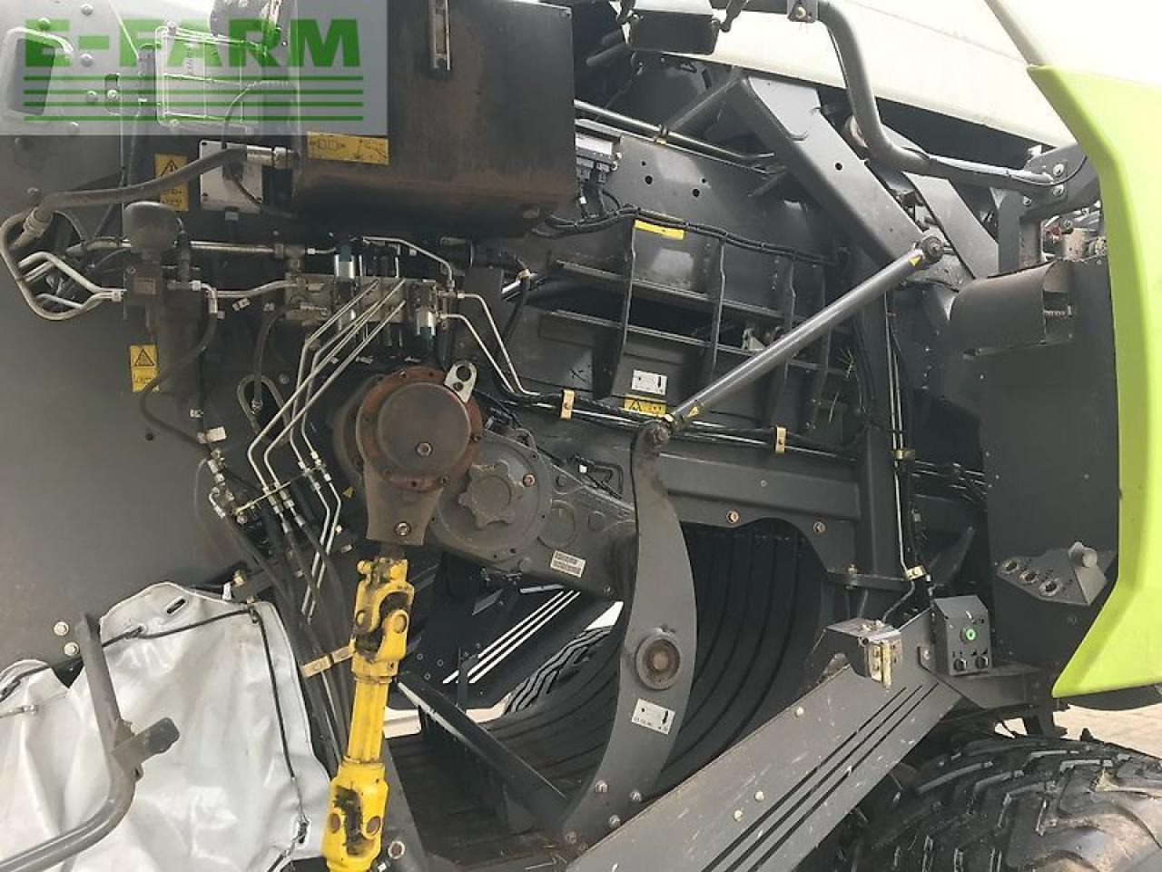 CLAAS quadrant 5300 fc - Пресс-подборщик тюковый: фото 5 CLAAS quadrant 5300 fc - Пресс-подборщик тюковый: фото 5