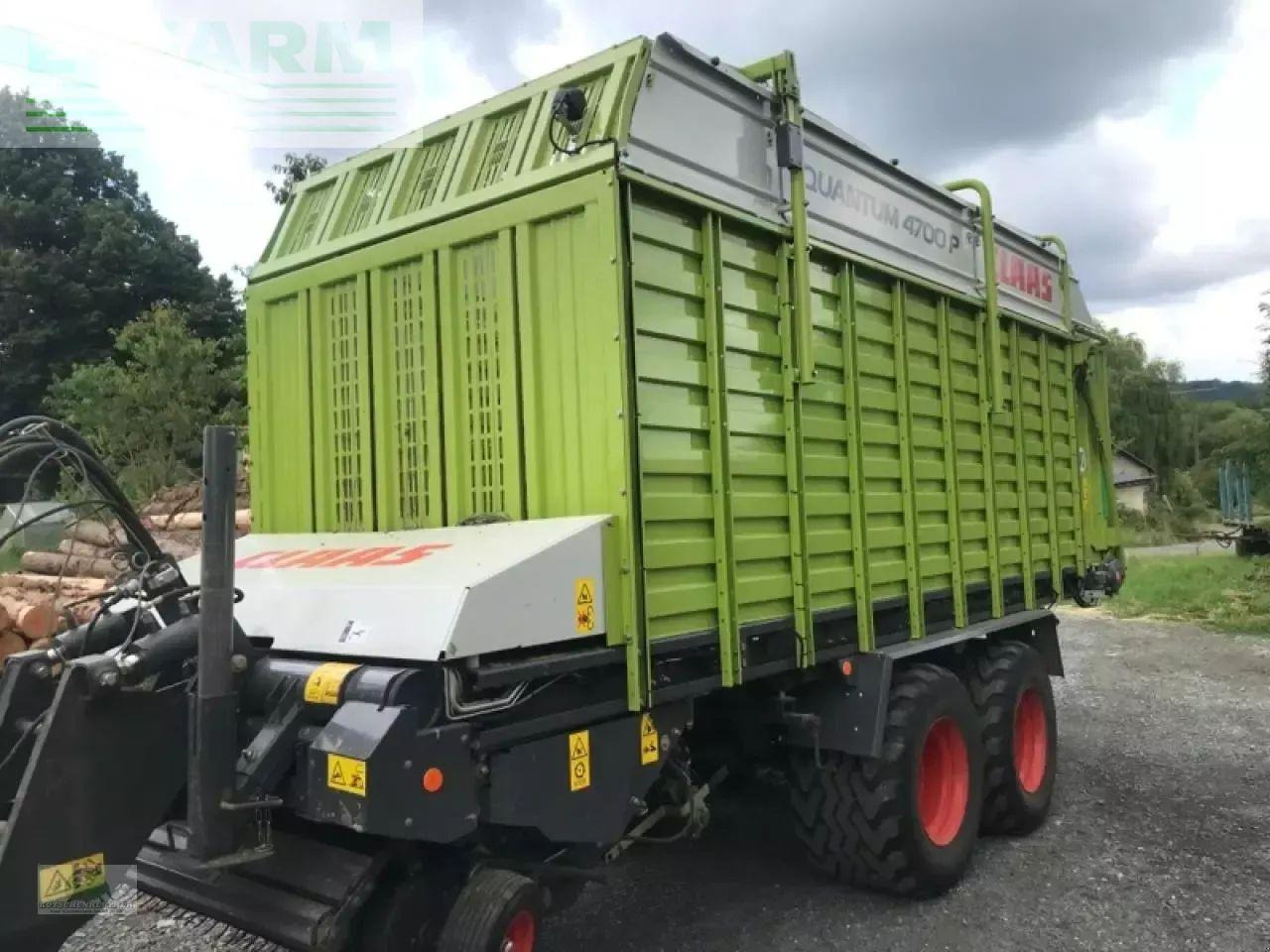 CLAAS quantum 4700p - Самозагружающийся прицеп: фото 1 CLAAS quantum 4700p - Самозагружающийся прицеп: фото 1