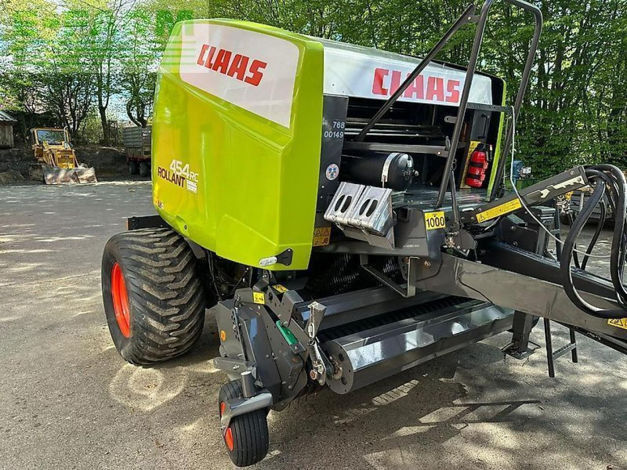 CLAAS rollant 454 r/c - Пресс-подборщик тюковый: фото 3 CLAAS rollant 454 r/c - Пресс-подборщик тюковый: фото 3