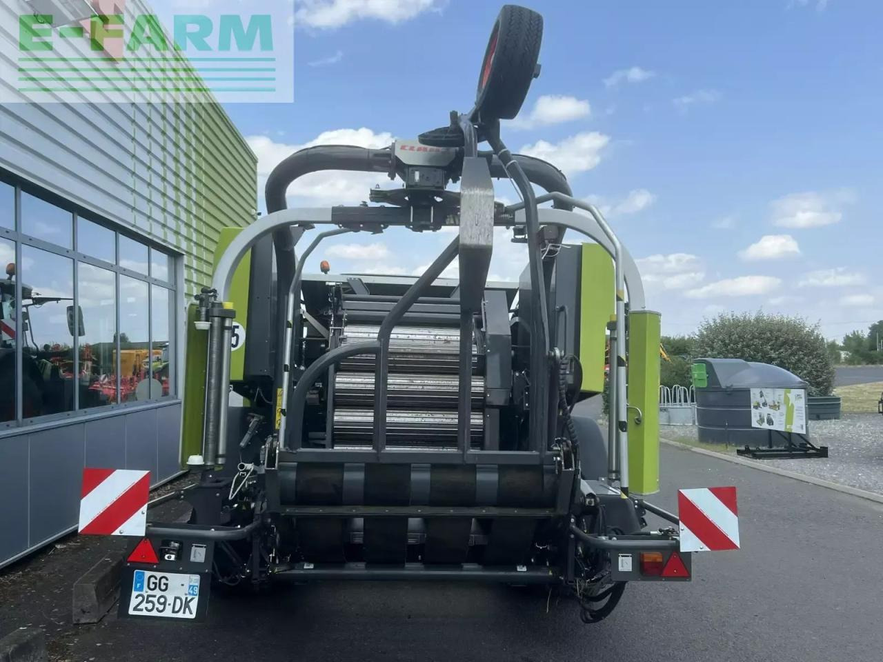 CLAAS rollant 455 rc uniwrap - Пресс-подборщик тюковый: фото 4 CLAAS rollant 455 rc uniwrap - Пресс-подборщик тюковый: фото 4