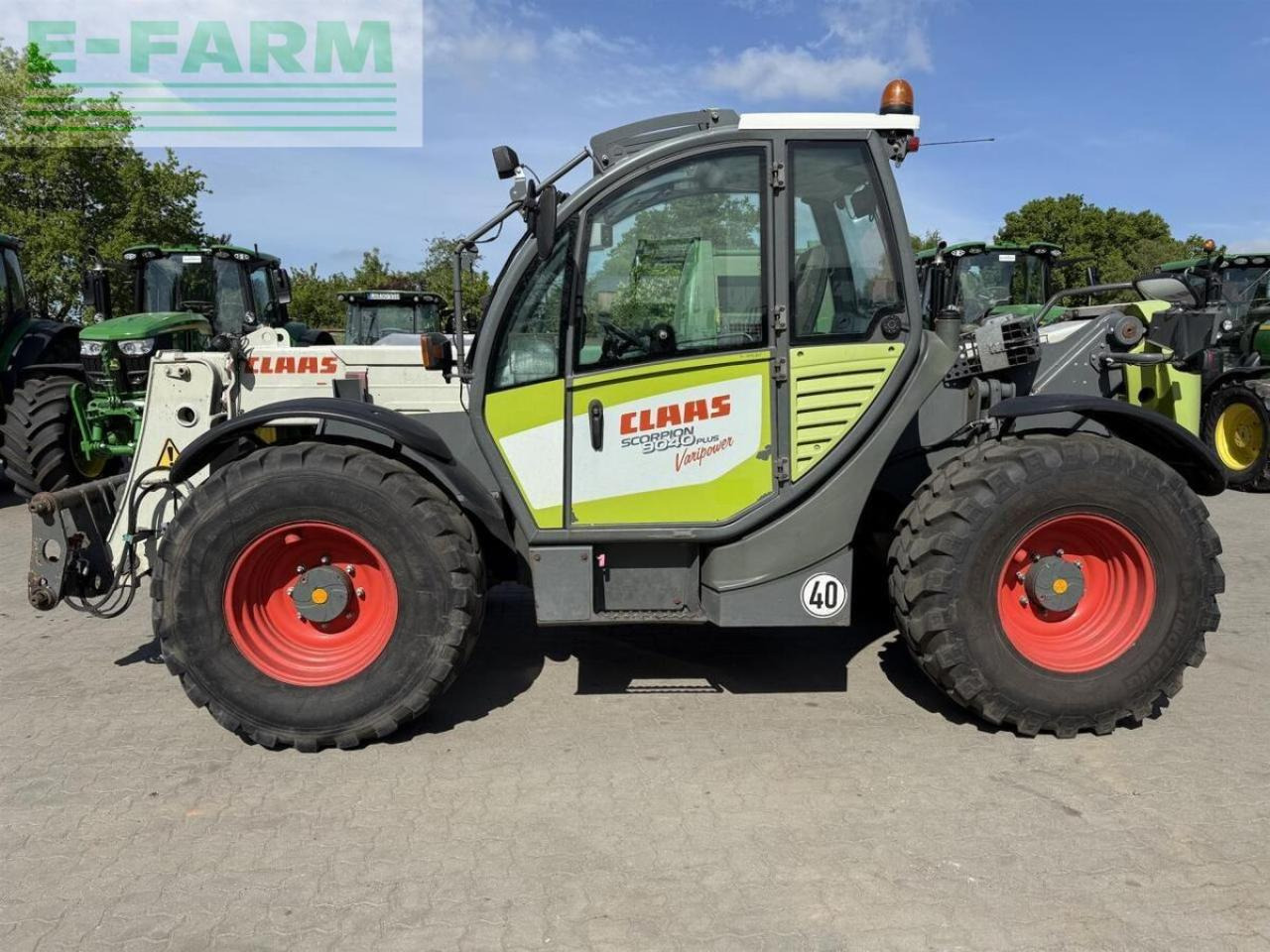 CLAAS scorpion 9040 vario plus - Телескопический погрузчик: фото 2 CLAAS scorpion 9040 vario plus - Телескопический погрузчик: фото 2
