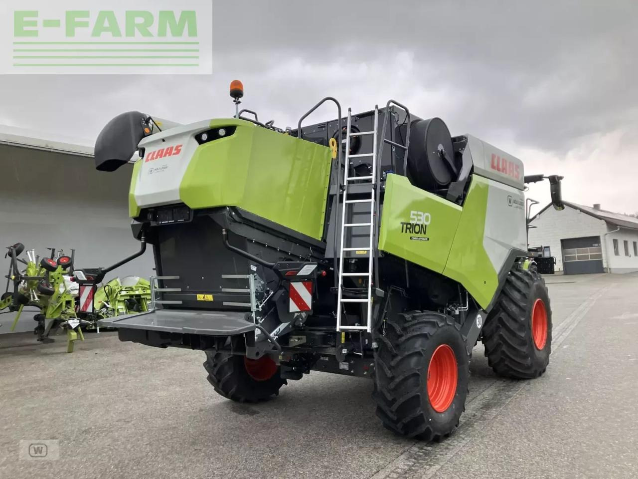 CLAAS trion 530 - Зерноуборочный комбайн: фото 4 CLAAS trion 530 - Зерноуборочный комбайн: фото 4