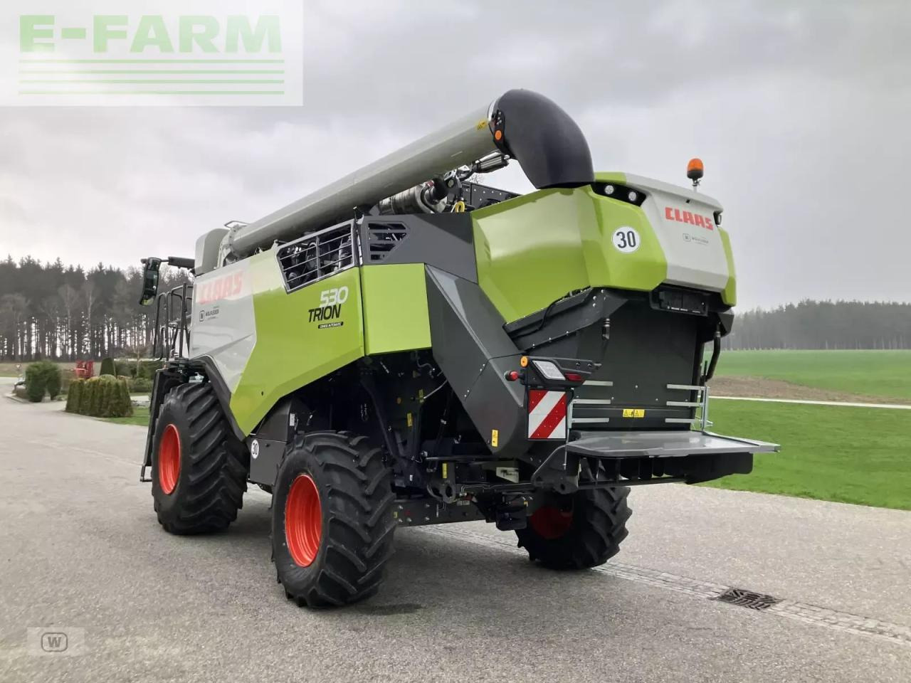 CLAAS trion 530 - Зерноуборочный комбайн: фото 3 CLAAS trion 530 - Зерноуборочный комбайн: фото 3