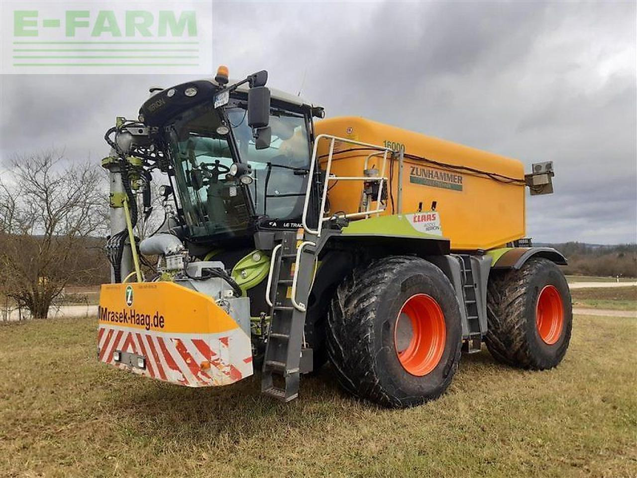 CLAAS xerion 4000 saddle trac SADDLE TRAC - Самоходный опрыскиватель: фото 2 CLAAS xerion 4000 saddle trac SADDLE TRAC - Самоходный опрыскиватель: фото 2
