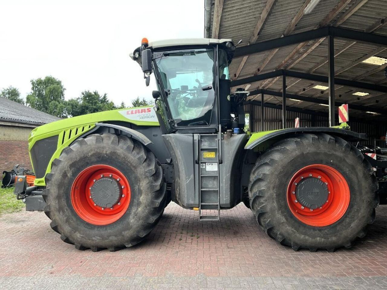 CLAAS xerion 4000 trac vc TRAC VC - Трактор: фото 5 CLAAS xerion 4000 trac vc TRAC VC - Трактор: фото 5