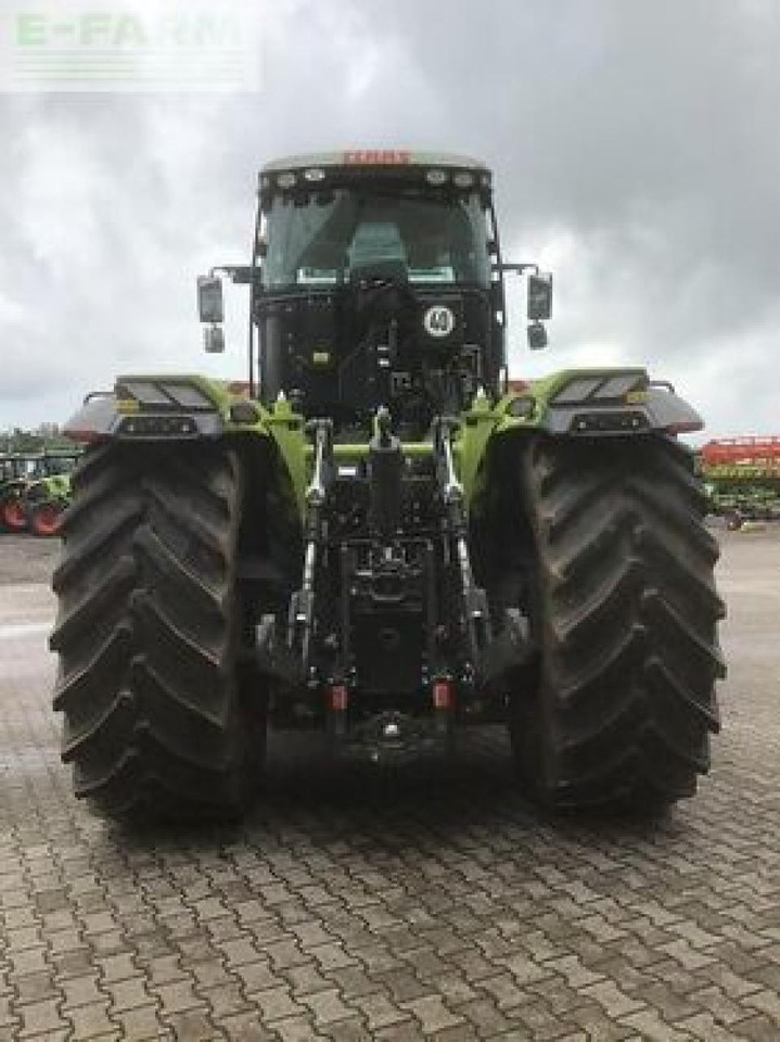 CLAAS xerion 4200 trac vc TRAC VC - Трактор: фото 5 CLAAS xerion 4200 trac vc TRAC VC - Трактор: фото 5