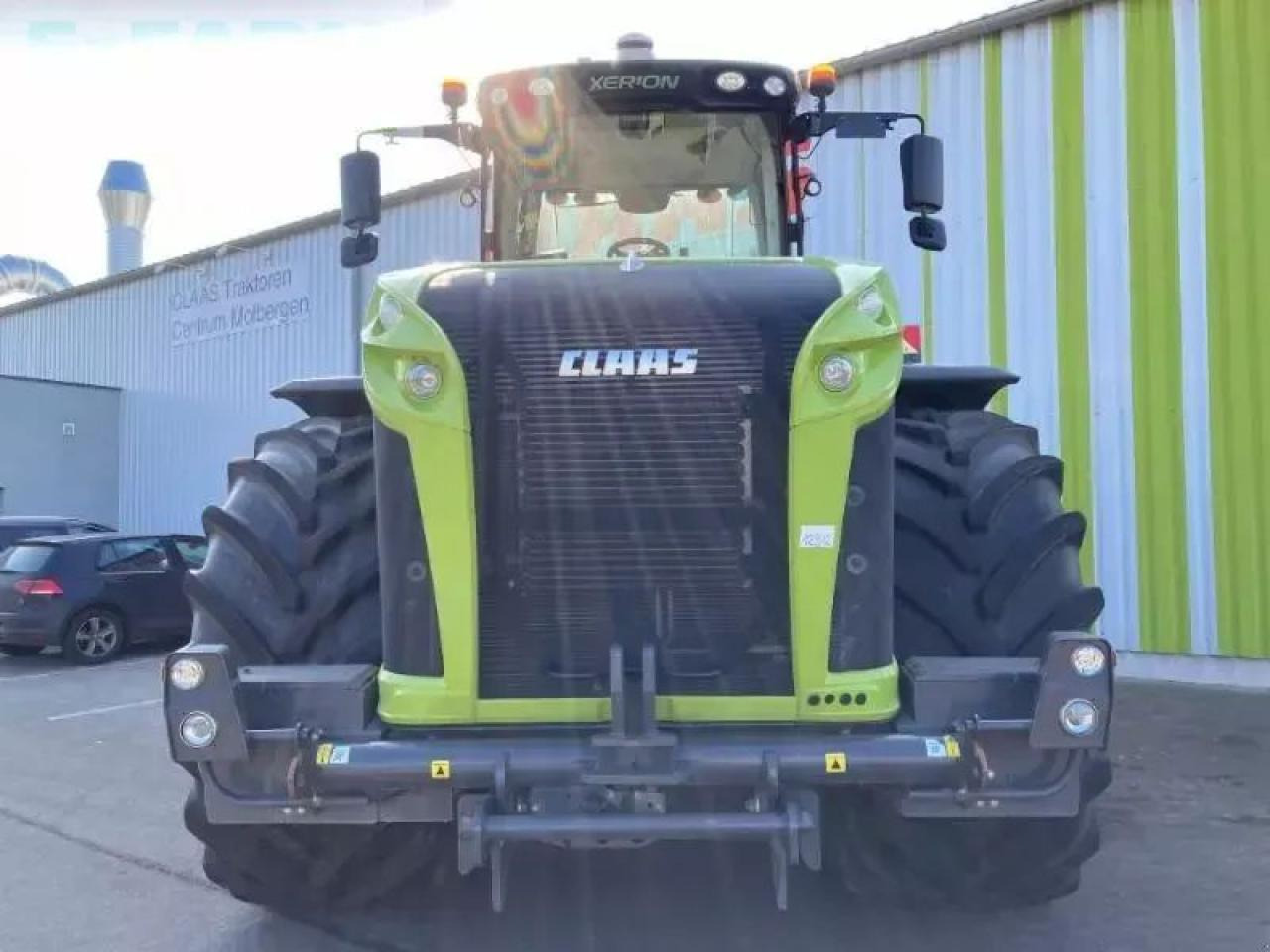 CLAAS xerion 5000 trac vc TRAC VC - Трактор: фото 2 CLAAS xerion 5000 trac vc TRAC VC - Трактор: фото 2