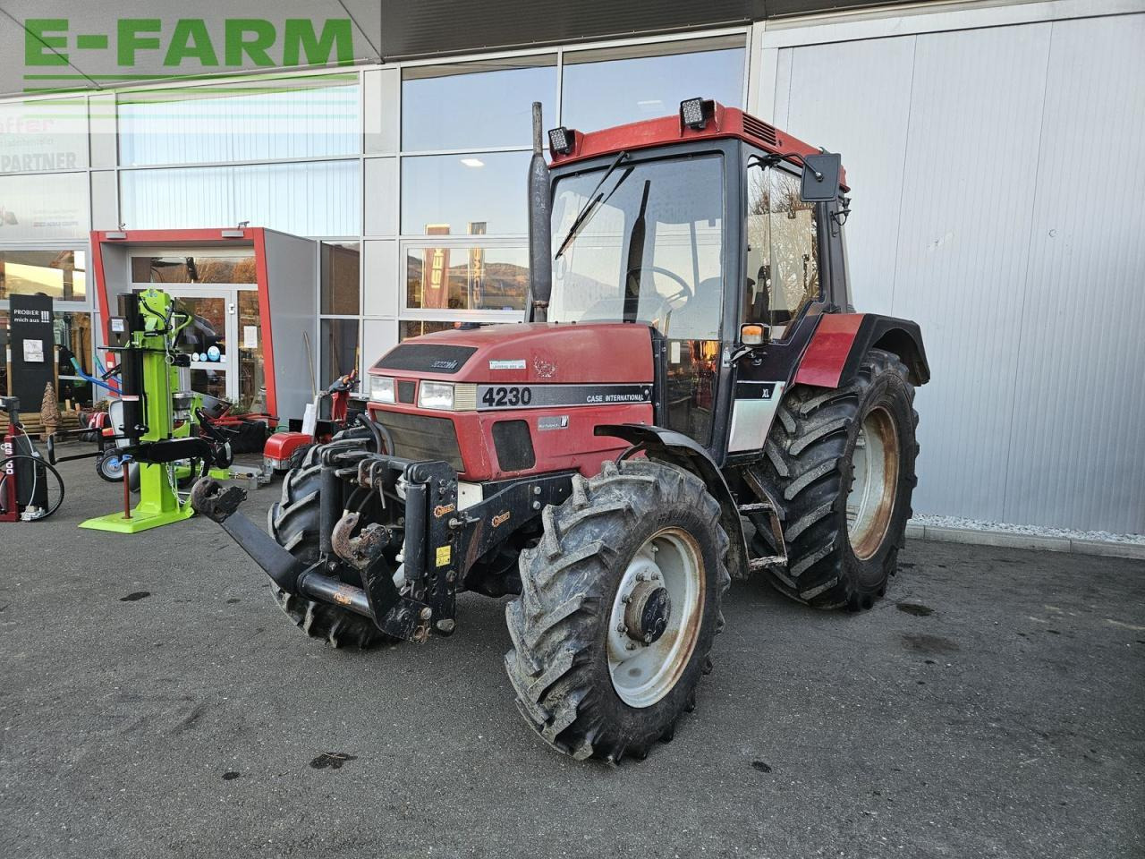 Case-IH 4230 xl a - Трактор: фото 2 Case-IH 4230 xl a - Трактор: фото 2