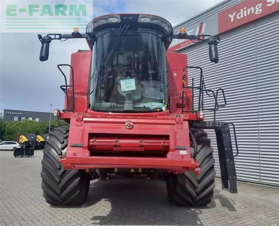 Case-IH 8250 axial-flow 8250 med 35 fod varioskærebord - Зерноуборочный комбайн: фото 5 Case-IH 8250 axial-flow 8250 med 35 fod varioskærebord - Зерноуборочный комбайн: фото 5