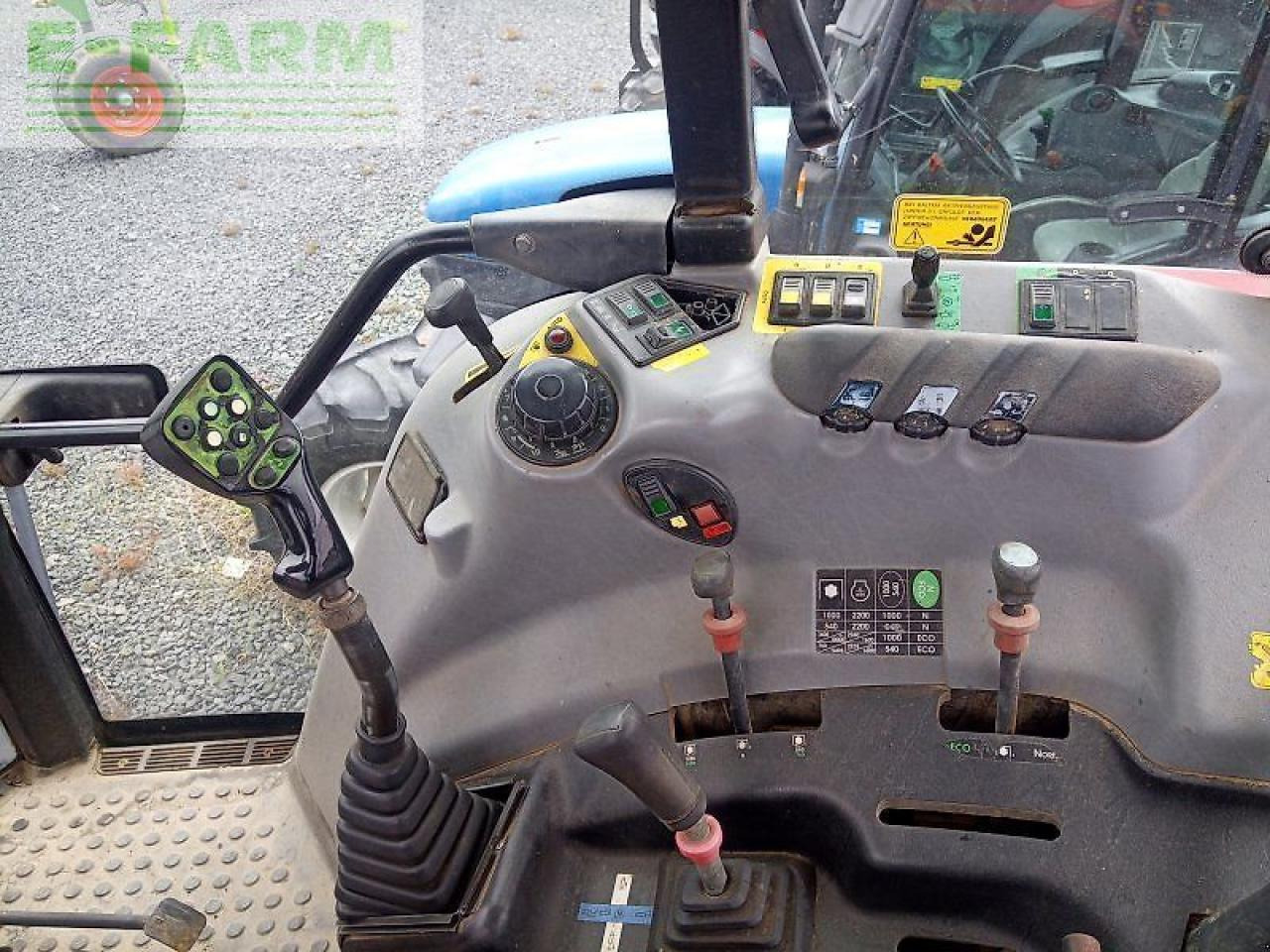 Трактор Case-IH cs 130: фото 6