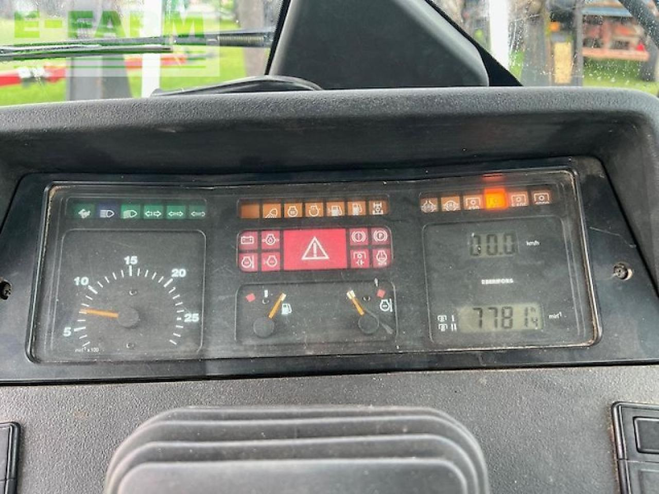 Трактор Case-IH cs 78 komfort a: фото 8 Трактор Case-IH cs 78 komfort a: фото 8