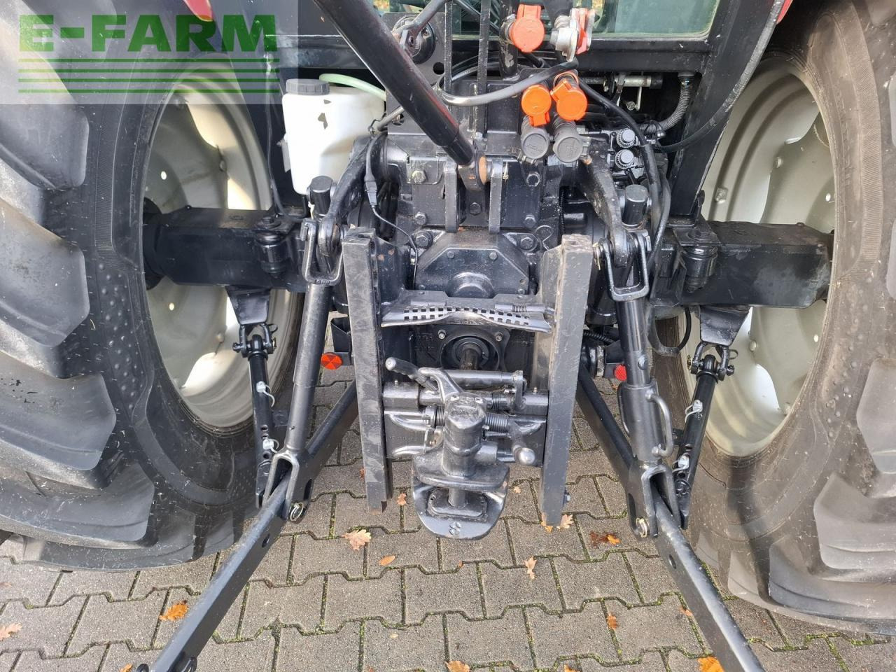 Трактор Case-IH jxu 1090: фото 12 Трактор Case-IH jxu 1090: фото 12